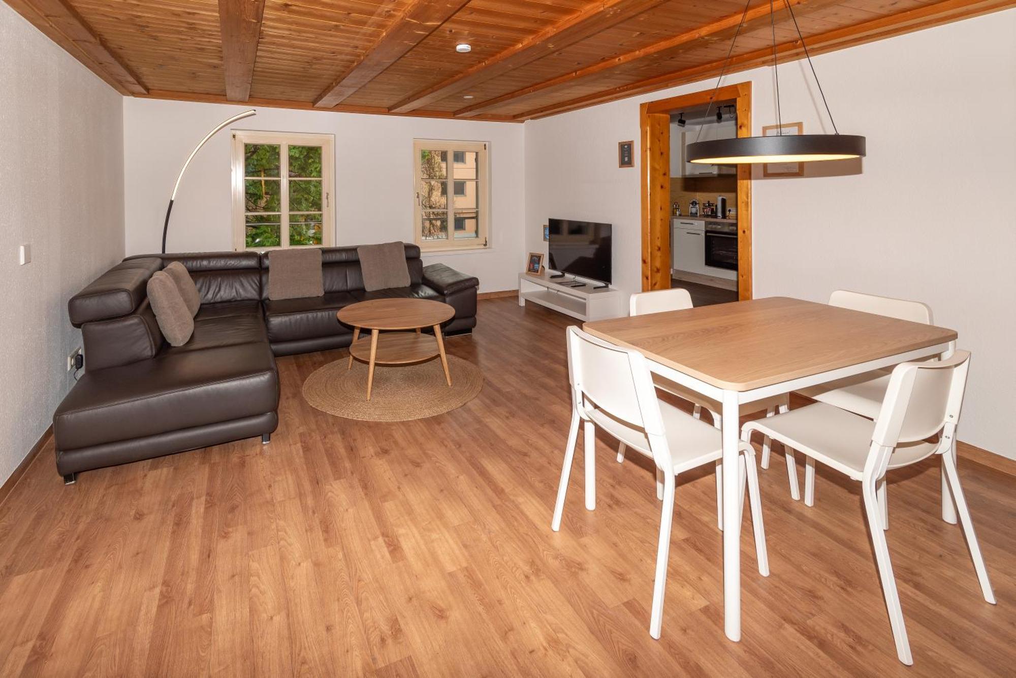 Crimson Cottage Apartments Dornbirn Exterior foto